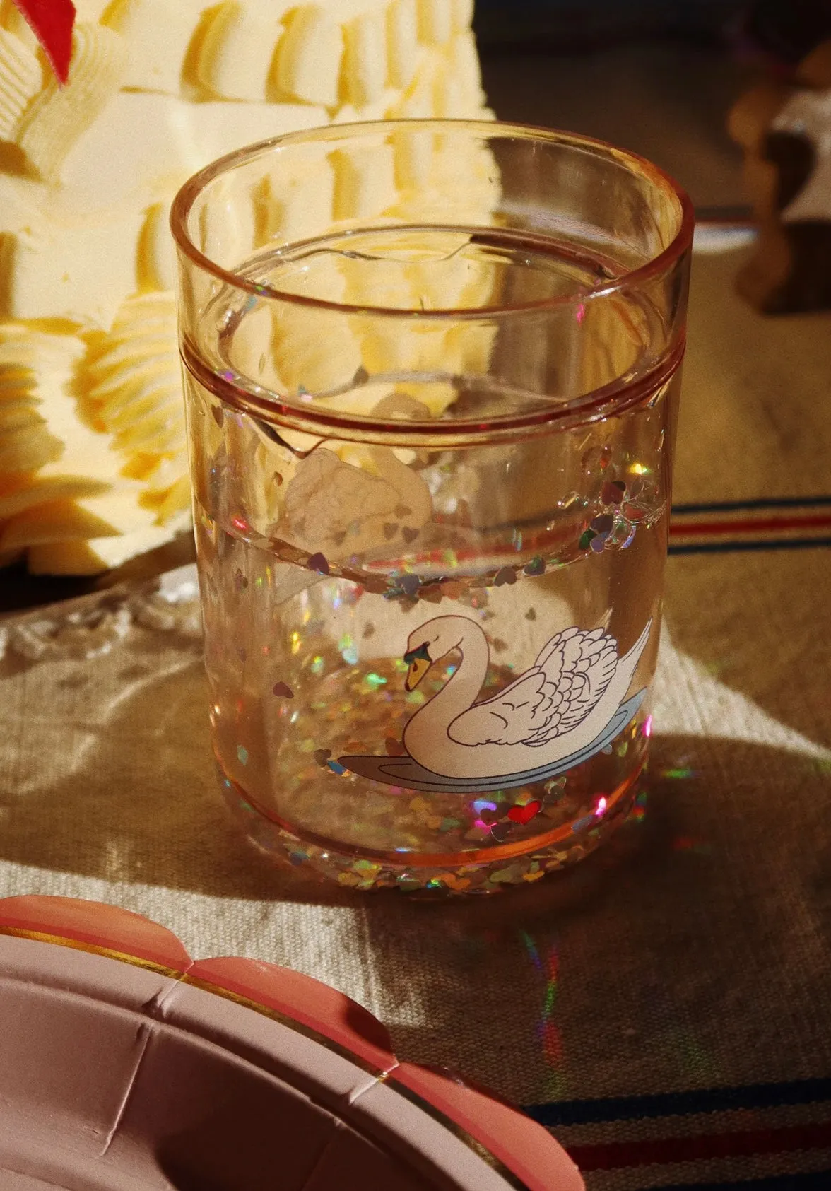 2 pack glitter cups - swan off white