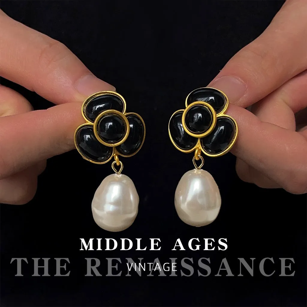 Black and Gold Flower Pearl Stud Earrings