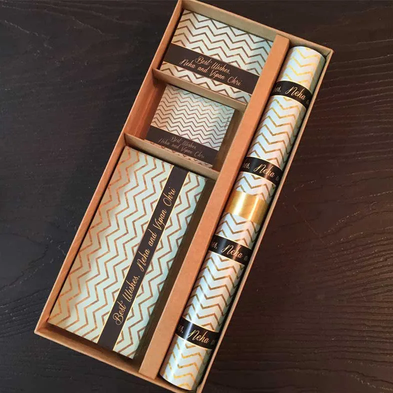 Gift Box <br/> Icy Gold