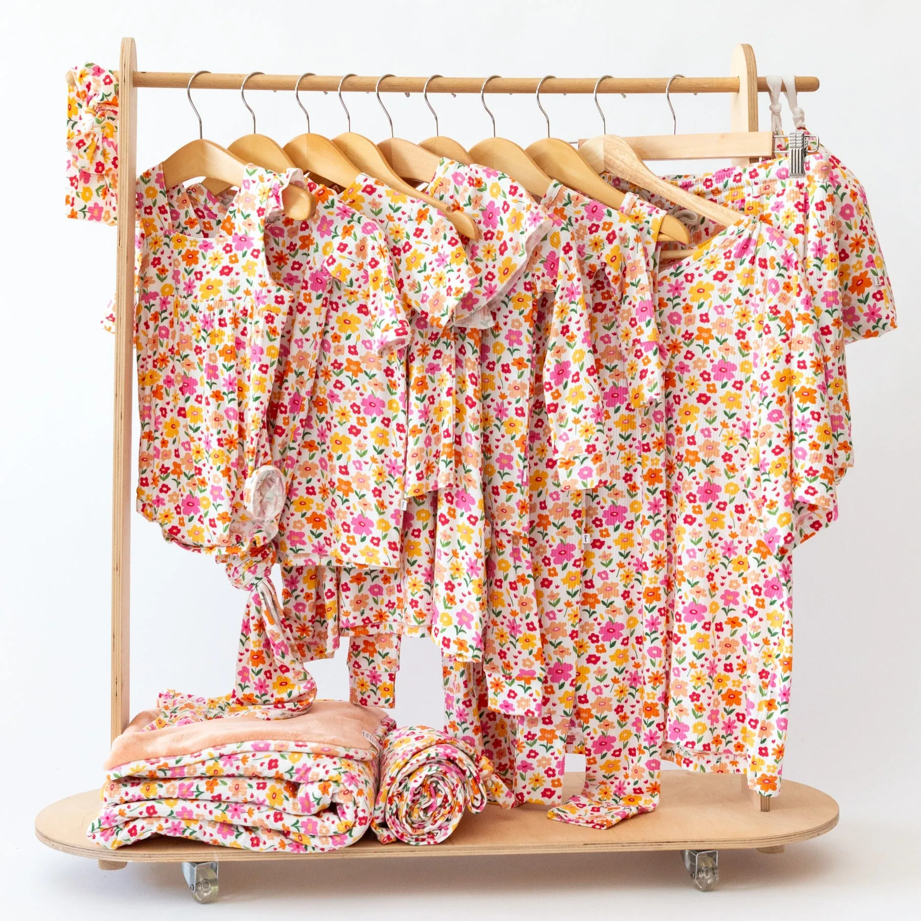 Summer Blooms Small Ribbed Youth Blanket
